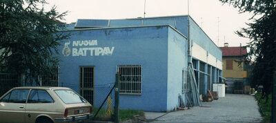 Prvá továreň Nuova Battipav