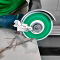 Kotúč je potrebné chladiť vodou, ideálne s prípravkom MECHANIC SPRAY