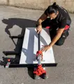 Ukážka práce s ručnou rezačkou RUBI RCH
