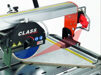 Zameriavací laser uľahčuje prácu a zlepšuje presnosť rezania